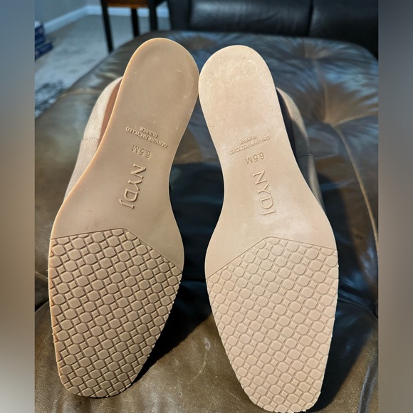 NYDJ
Joan Wedge Booties - Mink SIZE 6.5 - Picture 4 of 9